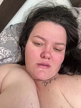SunnyLeila2101 webcam