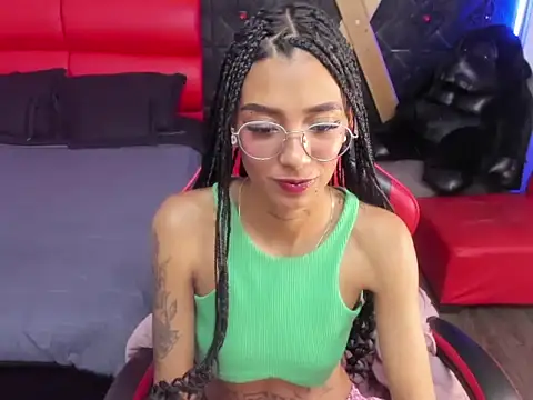 KarlaSlutSkinny__ webcam