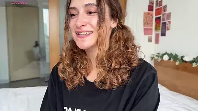 cutiemari webcam
