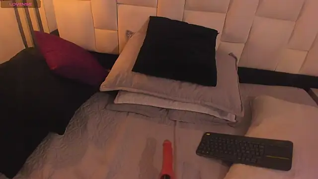camila__herrera - Camila__herrera's free webcam - UK Sex Cams