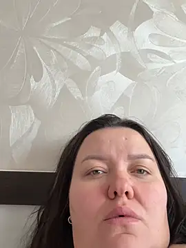 sunnyleila2101 - SunnyLeila2101's free webcam - UK Sex Cams
