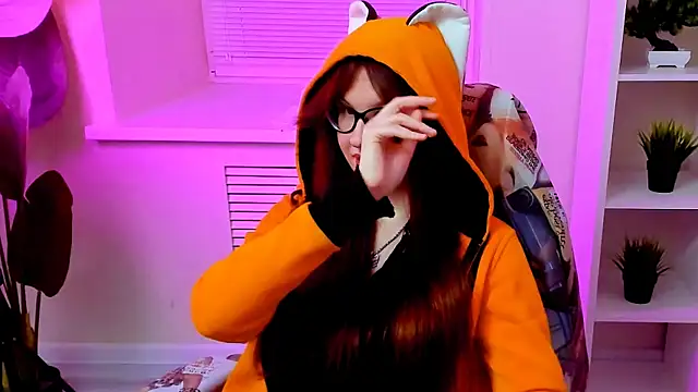 CarolGiggly webcam