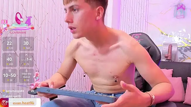 EVAN_TAY webcam