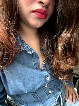 riya_sharma11 webcam