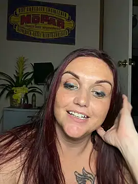 LiNDSEYYLUST webcam