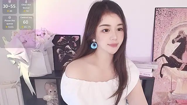 美女Moon-66在线直播