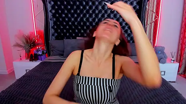 Rebecca_Diamond webcam
