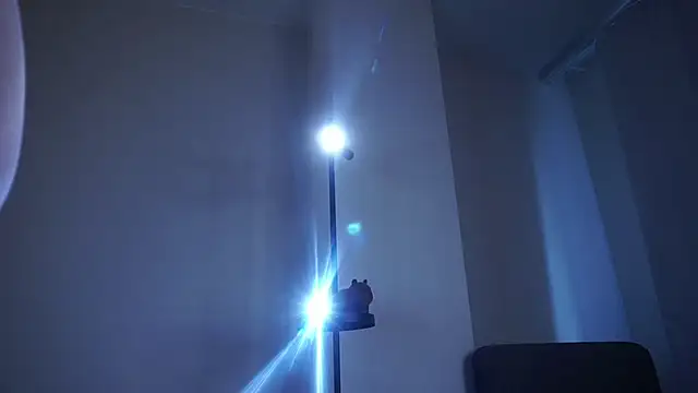 ClarineCasebolt webcam