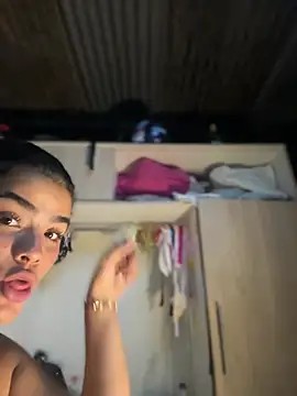 kaily_sweet16 (F teen) - Squirt for you in face 😳🔞