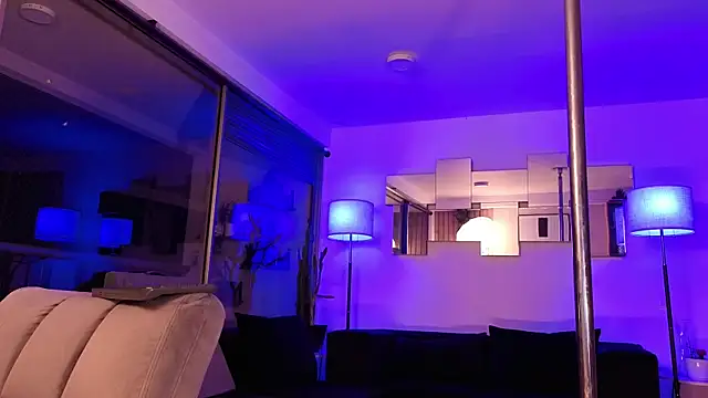 mandi4pole_ webcam
