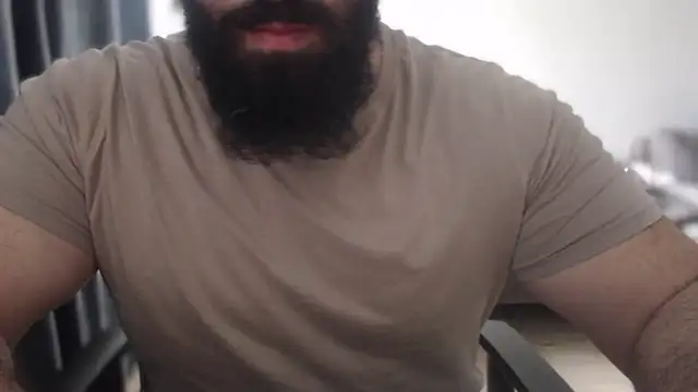 hugemachohandsome webcam