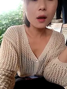 linda_bae00 webcam