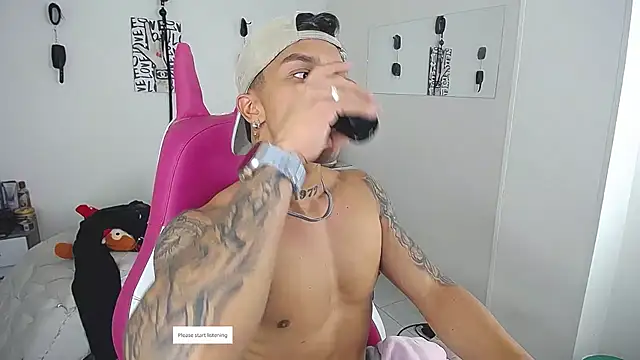 Leonard_Price webcam