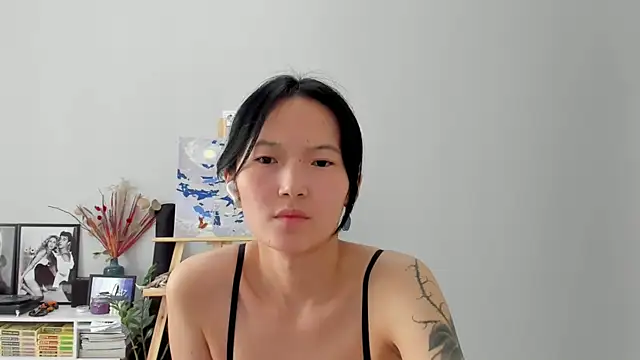 ailey_chao webcam