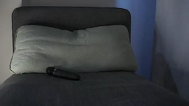ClarineCasebolt live sex cam