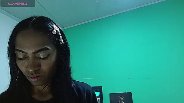 avaleri_cherry webcam