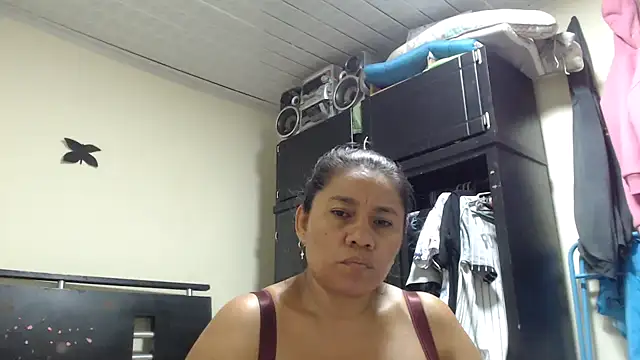 adrixxx38 webcam