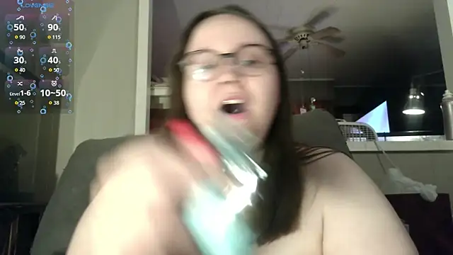 TurtleLady420 webcam