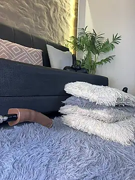 Isa__Blanc webcam