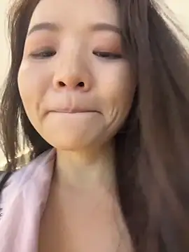 美女xiaochengzi505在线直播