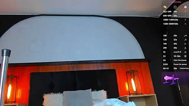 Leo_Savage_ webcam