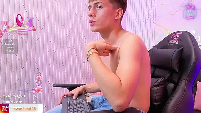 EVAN_TAY webcam