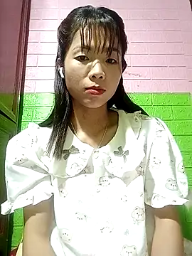 AmyLinee01 webcam