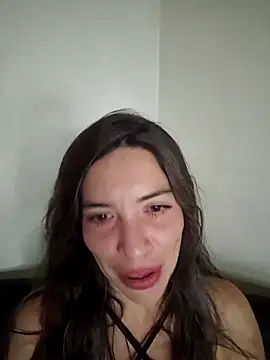 loveuu-bae webcam