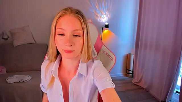 Eva_Davi webcam