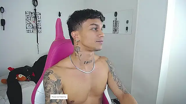 Leonard_Price webcam