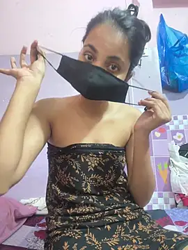 Sandhya_77 webcam