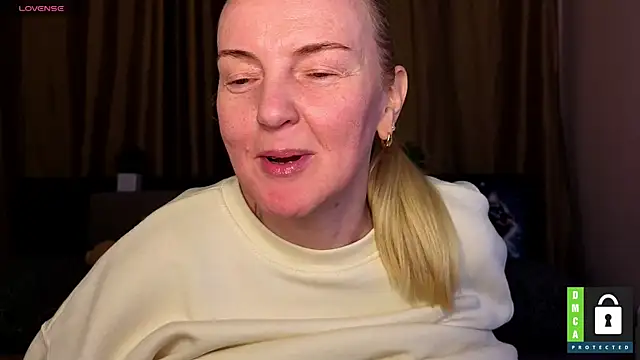 Bella_soulmate webcam