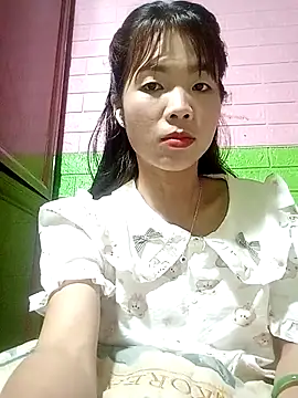 AmyLinee01 webcam