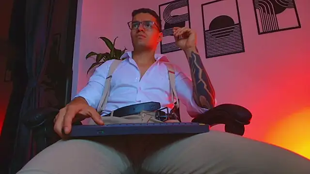 ALPHA_DOMINUS_ webcam