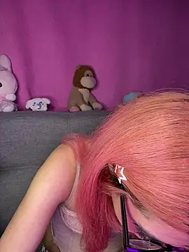 Valen-Foxx1 webcam