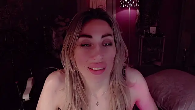 AnnieGOld_ webcam