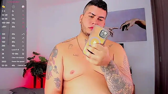 Thomas_chubbyxhot webcam