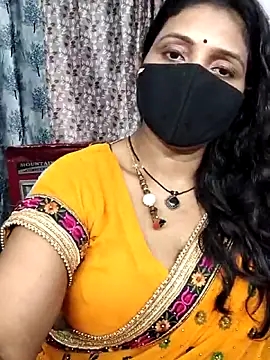 Hotty_Kavita webcam