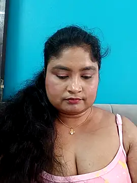 hornyriyanka webcam