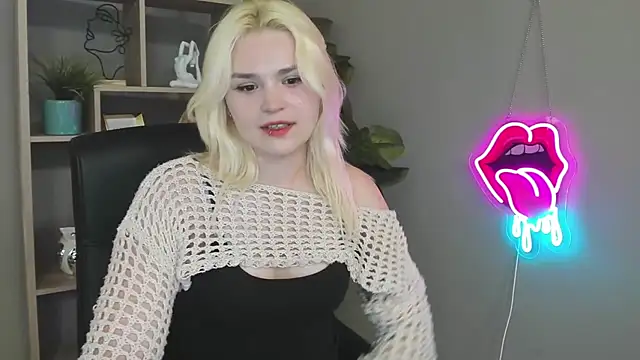 SweetLilyxo webcam