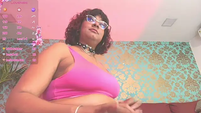 alexa_cruz__ webcam