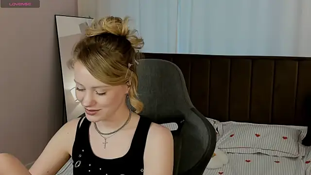 EvaHamilton webcam