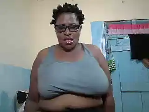 sexy_bigboobss webcam