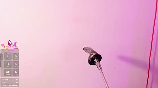 klhoe_boobs webcam
