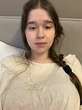 HornyGirlH webcam