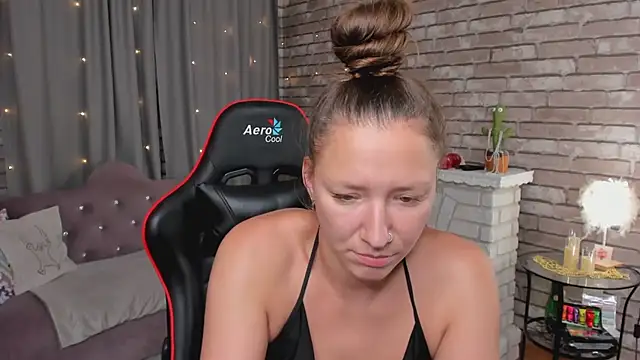 SarahCoksss webcam
