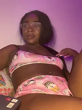 mia_schwarz webcam