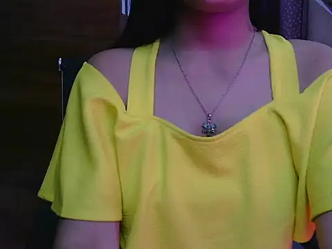 miss-riyaa webcam