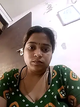 Trisha_71 webcam