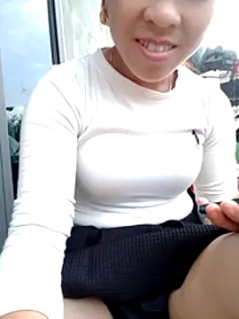Zara-Lina webcam